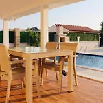 Vista Gold Villa